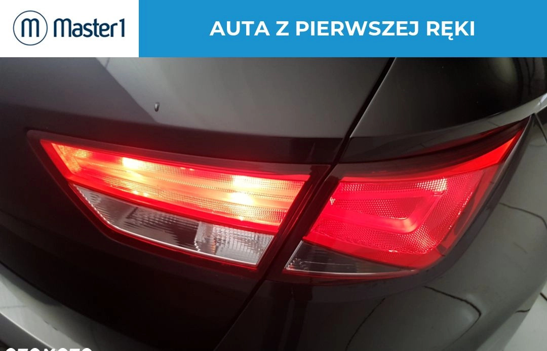 Seat Leon cena 53850 przebieg: 135155, rok produkcji 2019 z Międzychód małe 191